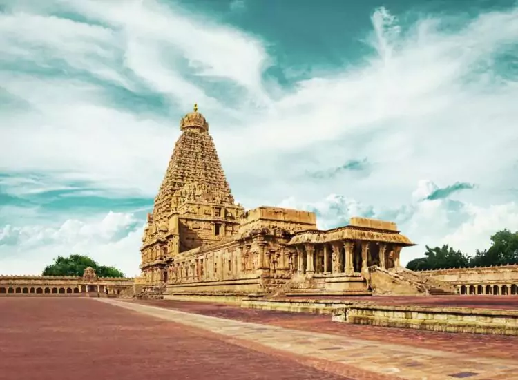 Brihadeeswarar Temple
